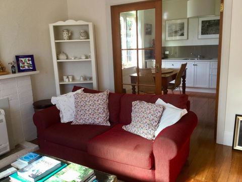 Sandy Bay Cottage - Food Delivery Shop 1