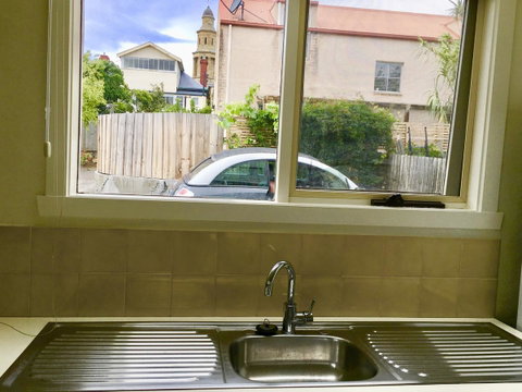 4 At 8 Townhouse Newcastle St - Food Delivery Shop 14