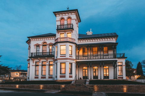 Maylands Lodge - Food Delivery Shop 1