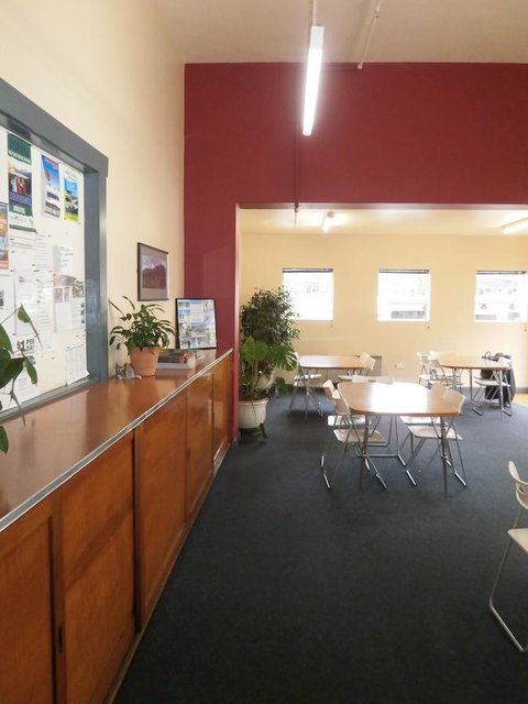 Launceston Backpackers - Food Delivery Shop 23