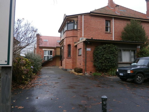 Launceston Backpackers - Food Delivery Shop 21