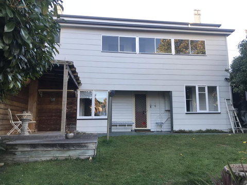 Maple Cottage - Food Delivery Shop 9
