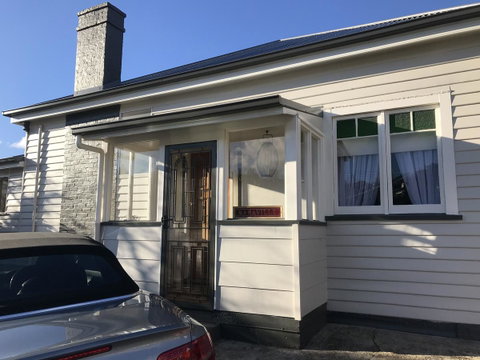 Maple Cottage - Food Delivery Shop 0