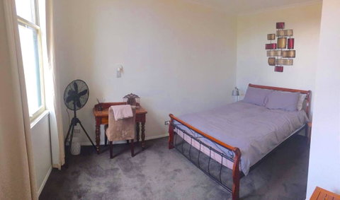Launceston CBD Abode - Food Delivery Shop 16