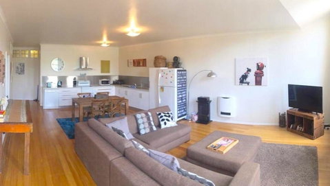 Launceston CBD Abode - Food Delivery Shop 21