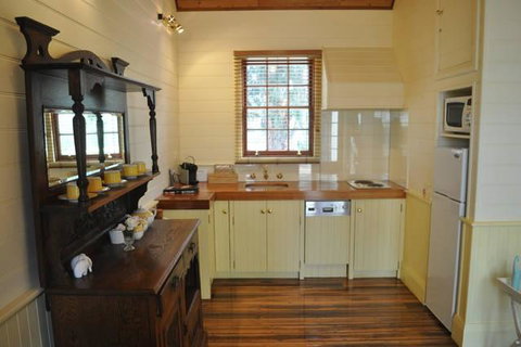 The Mill House Cottage - Food Delivery Shop 8