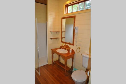 The Mill House Cottage - Food Delivery Shop 6