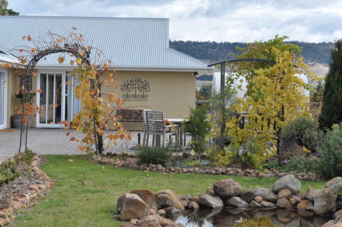 Taras Richmond Farmstay - Food Delivery Shop 12