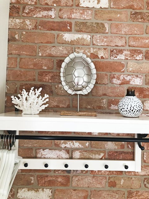 EMBRACING EVANDALE - Hosted By L'Abode Accommodation - Food Delivery Shop 17