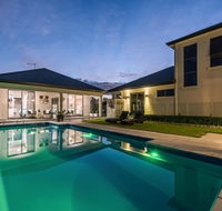 The Wellington Bed and Breakfast - Food Delivery Shop