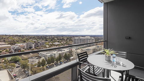 Avani Melbourne Box Hill Residences - Food Delivery Shop 37