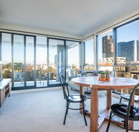 Poplar Apartments - Food Delivery Shop
