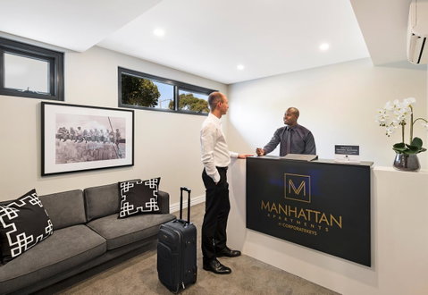 Manhattan Apartments - Notting Hill - Food Delivery Shop 8