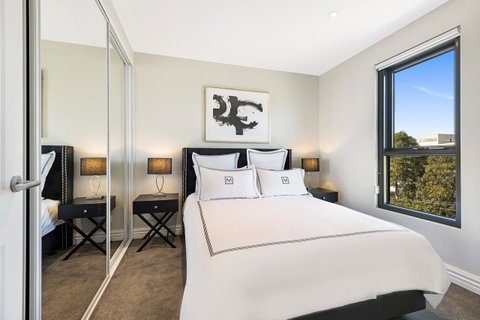 Manhattan Apartments - Notting Hill - Food Delivery Shop 29