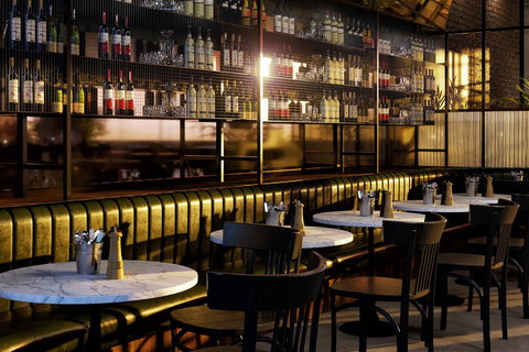 Mantra Melbourne Epping - Pet Food Australia 30