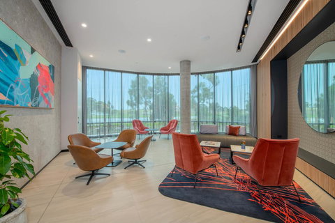 Mantra Melbourne Epping - Pet Food Australia 6