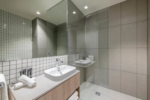 Mantra Melbourne Epping - Pet Food Australia 26