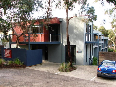 Lorne Surf Apartments - Food Delivery Shop 12