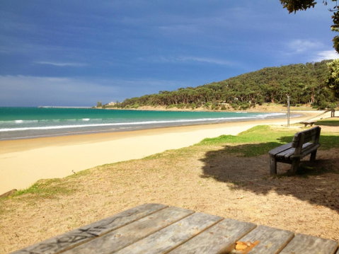 Lorne Surf Apartments - Food Delivery Shop 13