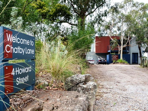 Lorne Surf Apartments - Food Delivery Shop 19