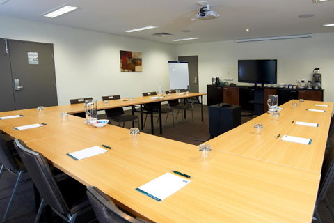 Quest Moorabbin - Food Delivery Shop 20