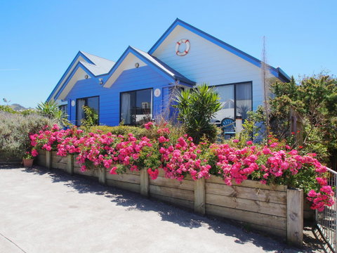 Apollo Bay Waterfront Motor Inn - Food Delivery Shop 32