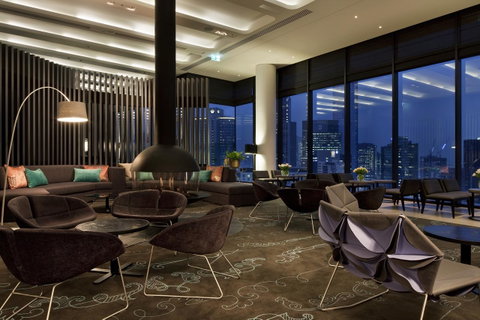 Crown Metropol Melbourne - Food Delivery Shop 18