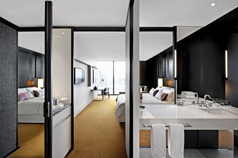 Crown Metropol Melbourne - Food Delivery Shop 20