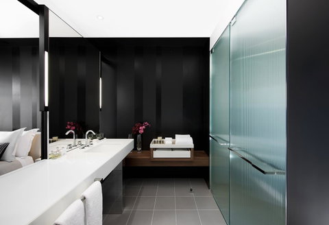 Crown Metropol Melbourne - Food Delivery Shop 6