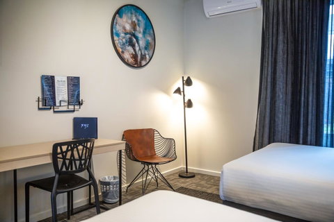 Nightcap At Keysborough Hotel - Food Delivery Shop 17