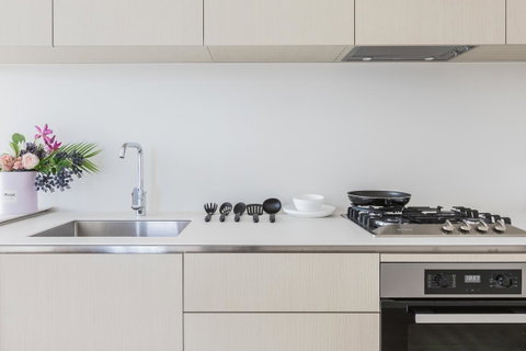 New Eureka 108 Hotel Apartments - Food Delivery Shop 9