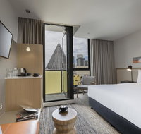 Brady Hotels Central Melbourne - Food Delivery Shop
