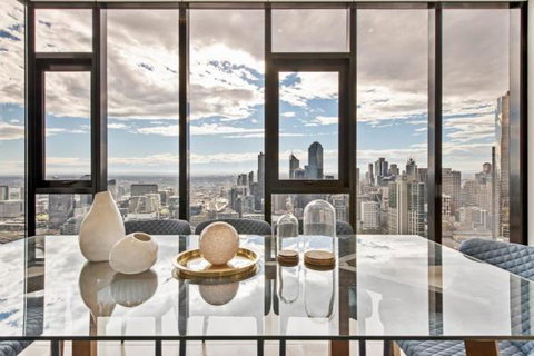 Experience Platinum Hotel Apartments - Food Delivery Shop 14