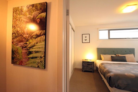 7 Falls Apartments - Food Delivery Shop 28