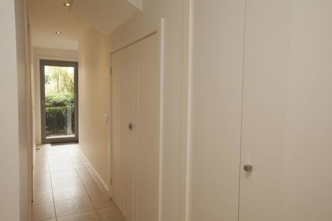 7 Falls Apartments - Food Delivery Shop 15