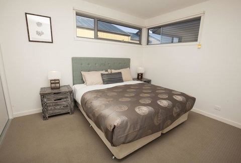 7 Falls Apartments - Food Delivery Shop 29