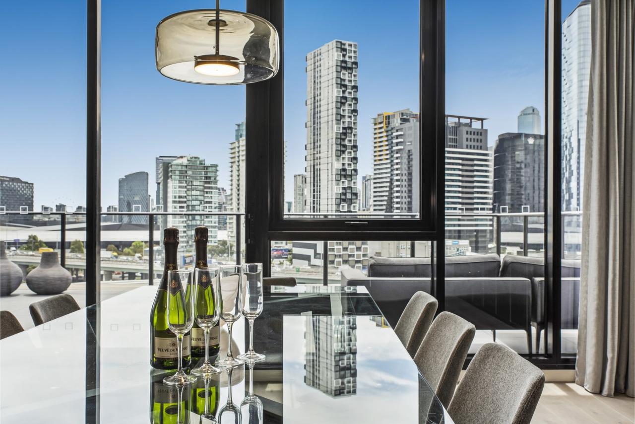 South Melbourne VIC Food Delivery Shop