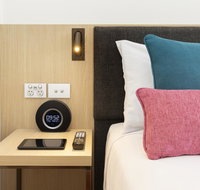 ibis Melbourne Central - Food Delivery Shop