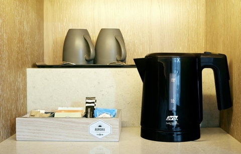 Holiday Inn Express Melbourne Southbank, An IHG Hotel - Food Delivery Shop 9