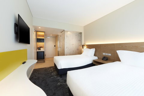 Holiday Inn Express Melbourne Southbank, An IHG Hotel - Food Delivery Shop 11