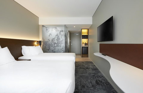 Holiday Inn Express Melbourne Southbank, An IHG Hotel - Food Delivery Shop 19
