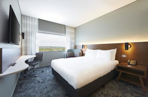 Holiday Inn Express Melbourne Southbank, An IHG Hotel - Food Delivery Shop 1