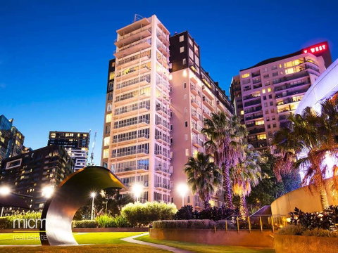 Southbank Apartments 28 Southgate - Food Delivery Shop 0