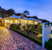 Lovely 5BR full house in Glen Waverley walk to train bus  shops - Food Delivery Shop
