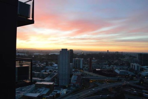 3BR Apartment At Victoria Tower Southbank - Food Delivery Shop 20