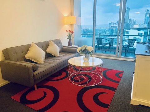 Luxury Apartments With View - Food Delivery Shop 36