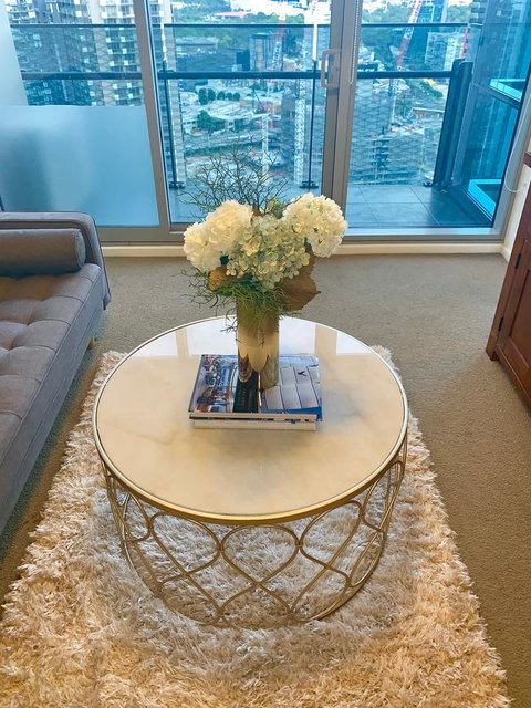 Luxury Apartments With View - Food Delivery Shop 29