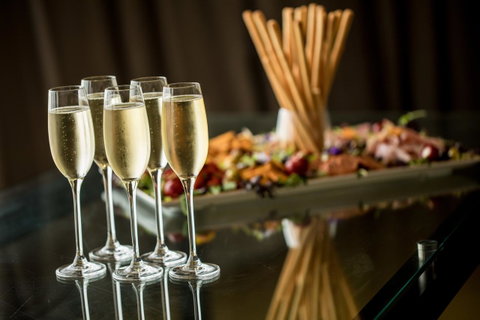 Hyatt Place Melbourne Essendon Fields - Food Delivery Shop 11