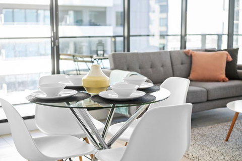 Complete Host Tiara Apartments - Food Delivery Shop 4