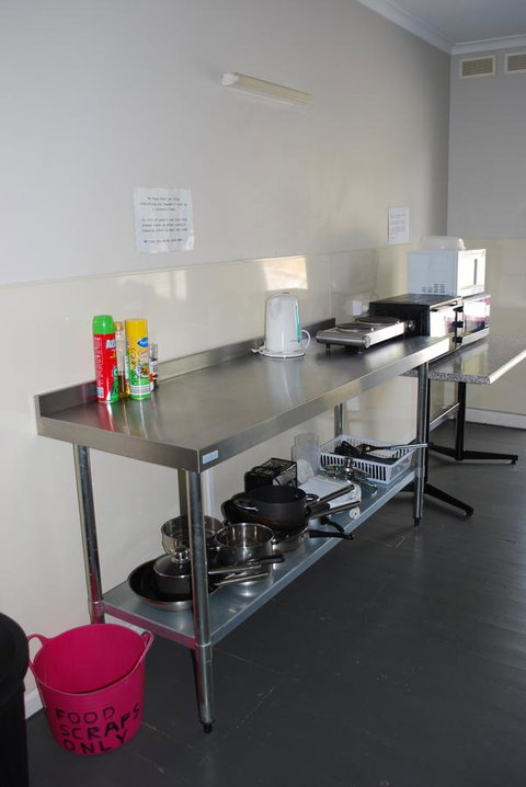 Gariwerd Motel - Pet Food Australia 38